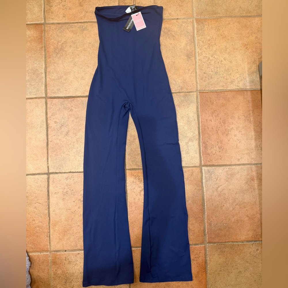 PrettyLittleThing Strapless Jumpsuit